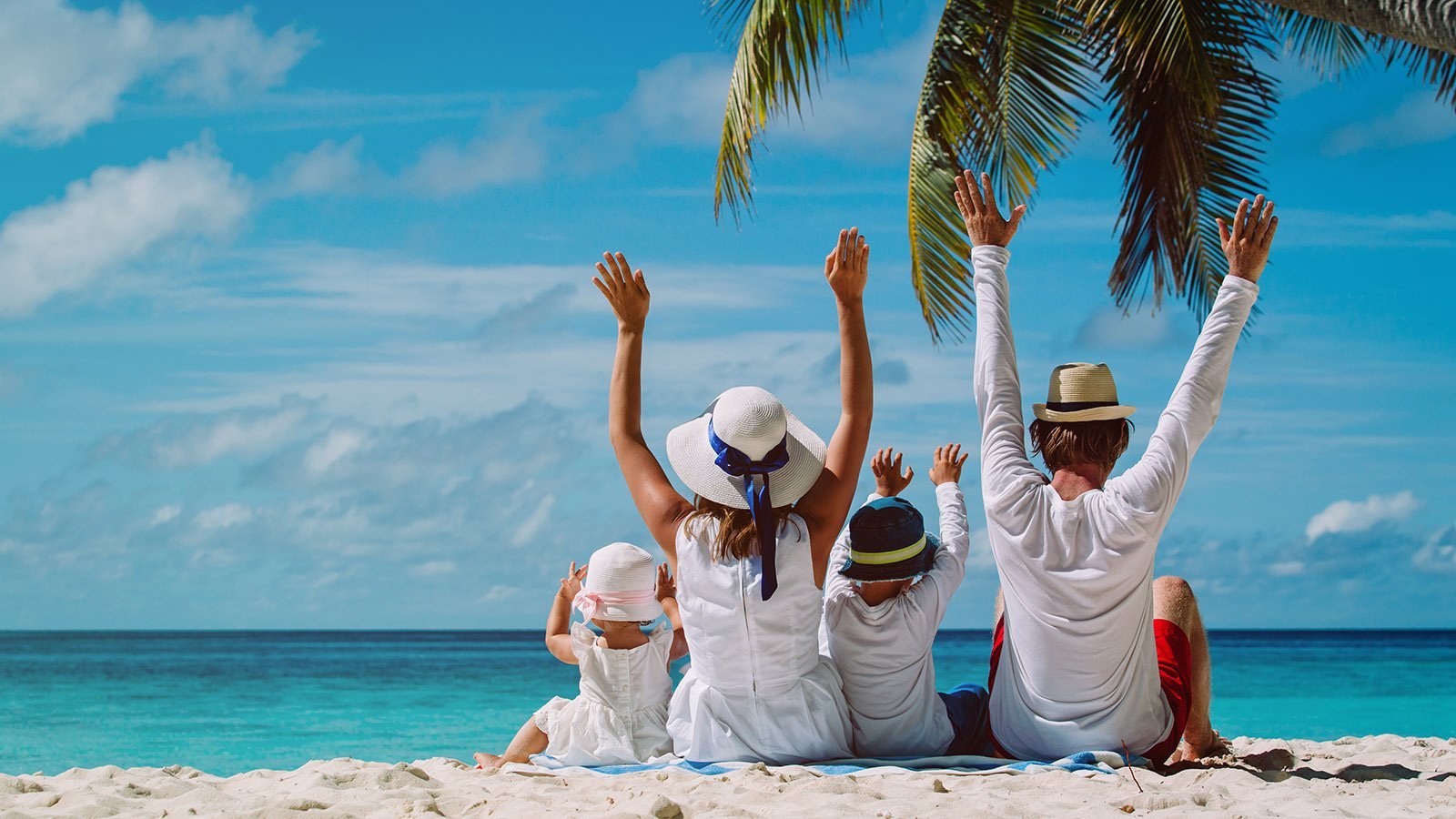 Family_stock_1600_900